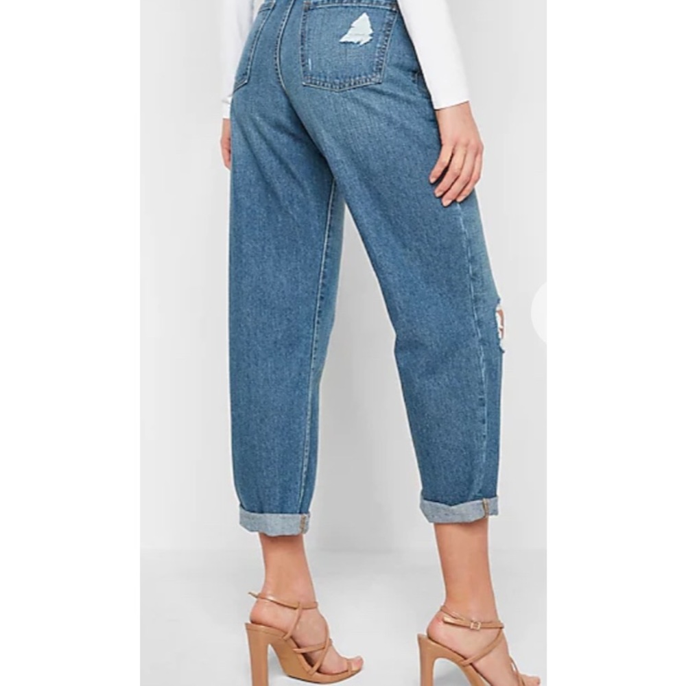Express - Mid Rise Ripped Boyfriend Jeans - Picture 3 of 9